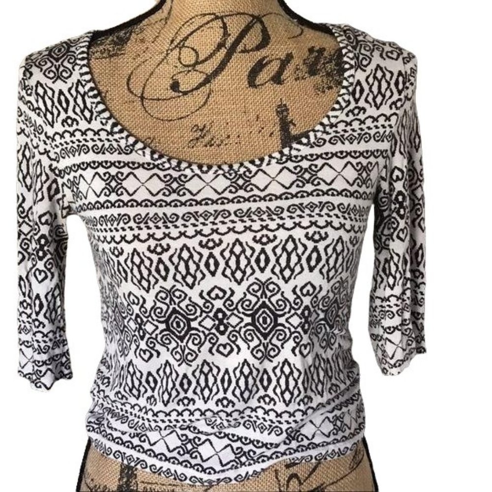 American Rag Tank Top black white Rayon Tribal Print 3/4 Sleeves Small S